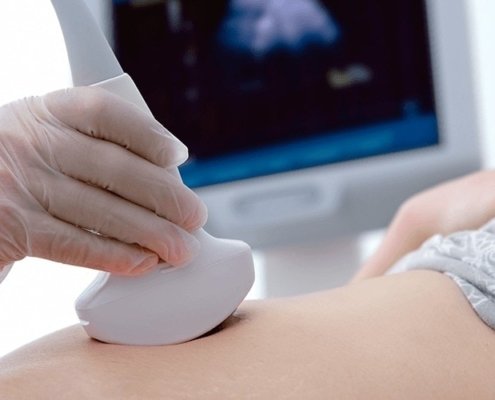 Procedimentos guiados por USG em consultório eficiência, segurança e conveniência